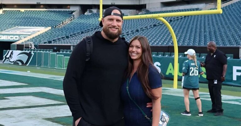 Kelsey Holmer: Ohio Educator Becomes Eagles Star Lane Johnson's Fiancée