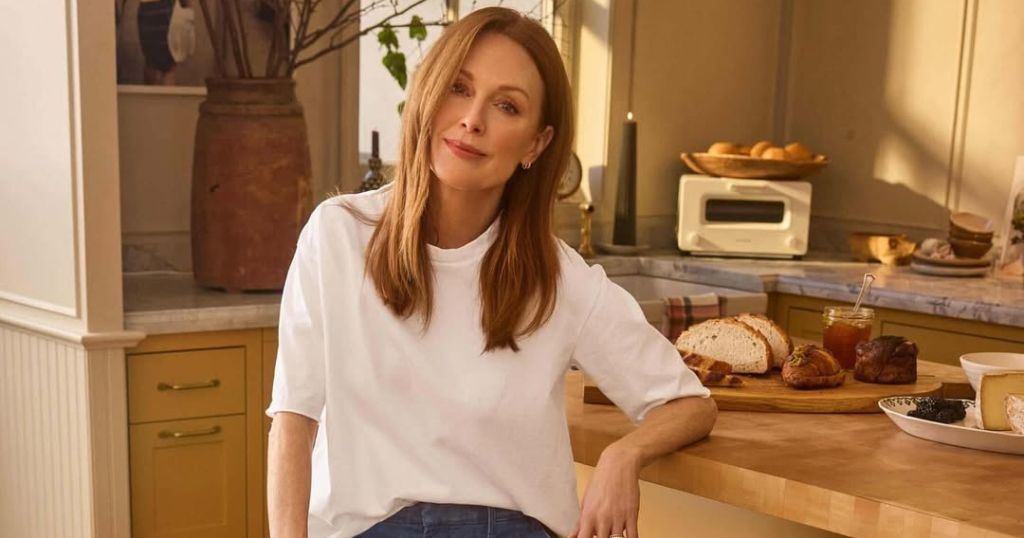 Julianne Moore Early Life & Formation (1960-1983)