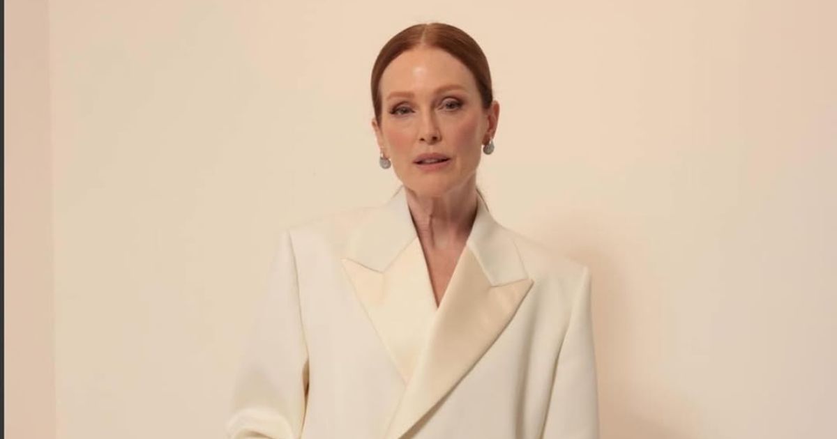 Julianne Moore Height, Age, Net Worth, Husband, Career and Biography