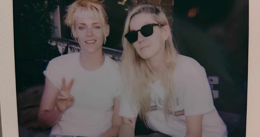 Kristen Stewart Personal Life & Identity
